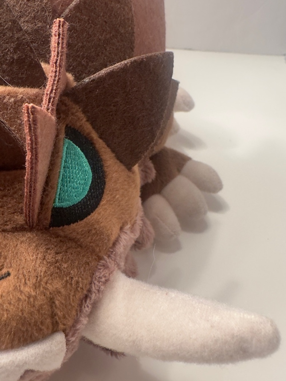 Rare CAPCOM Monster Hunter Akantor Plush Toy - Picture 7 of 9